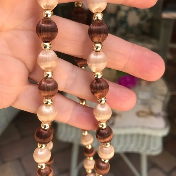 WRAPPED BEADS WITH GOLD SPACERS - Picture 4 of 8